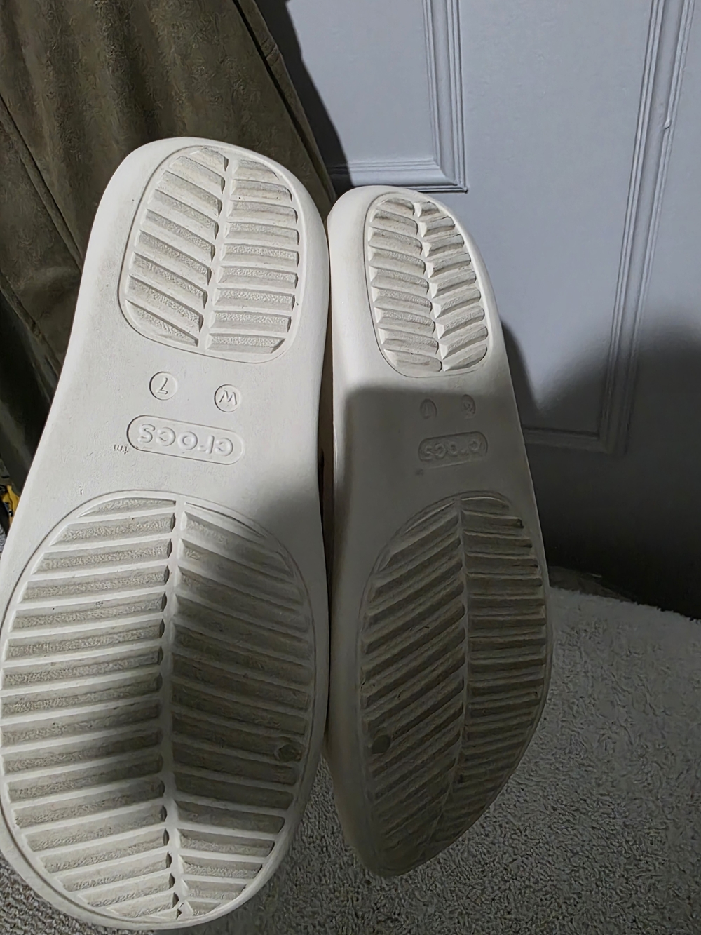 CROCS Women's Getaway Triple-Strap Slide Sandals - Beige - Picture 7 of 7